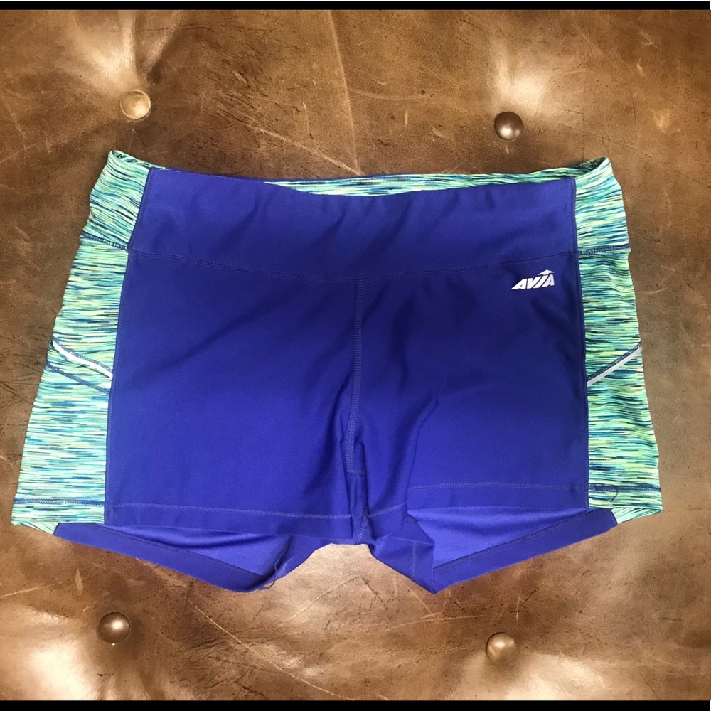 Size large Avia workout shorts